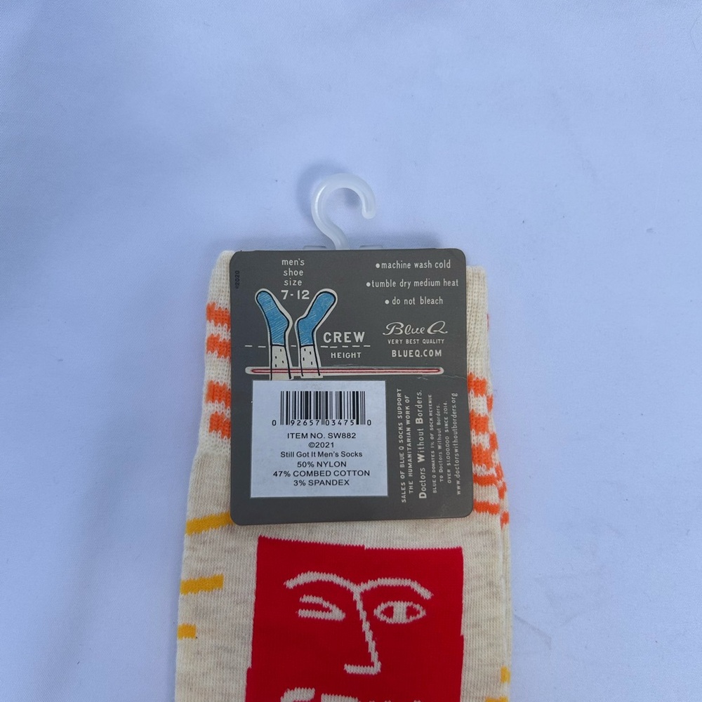 Blue Q Cream Crew Socks with Red, Orange, Yellow & Teal Accents size 7-12 NWT - Picture 5 of 5
